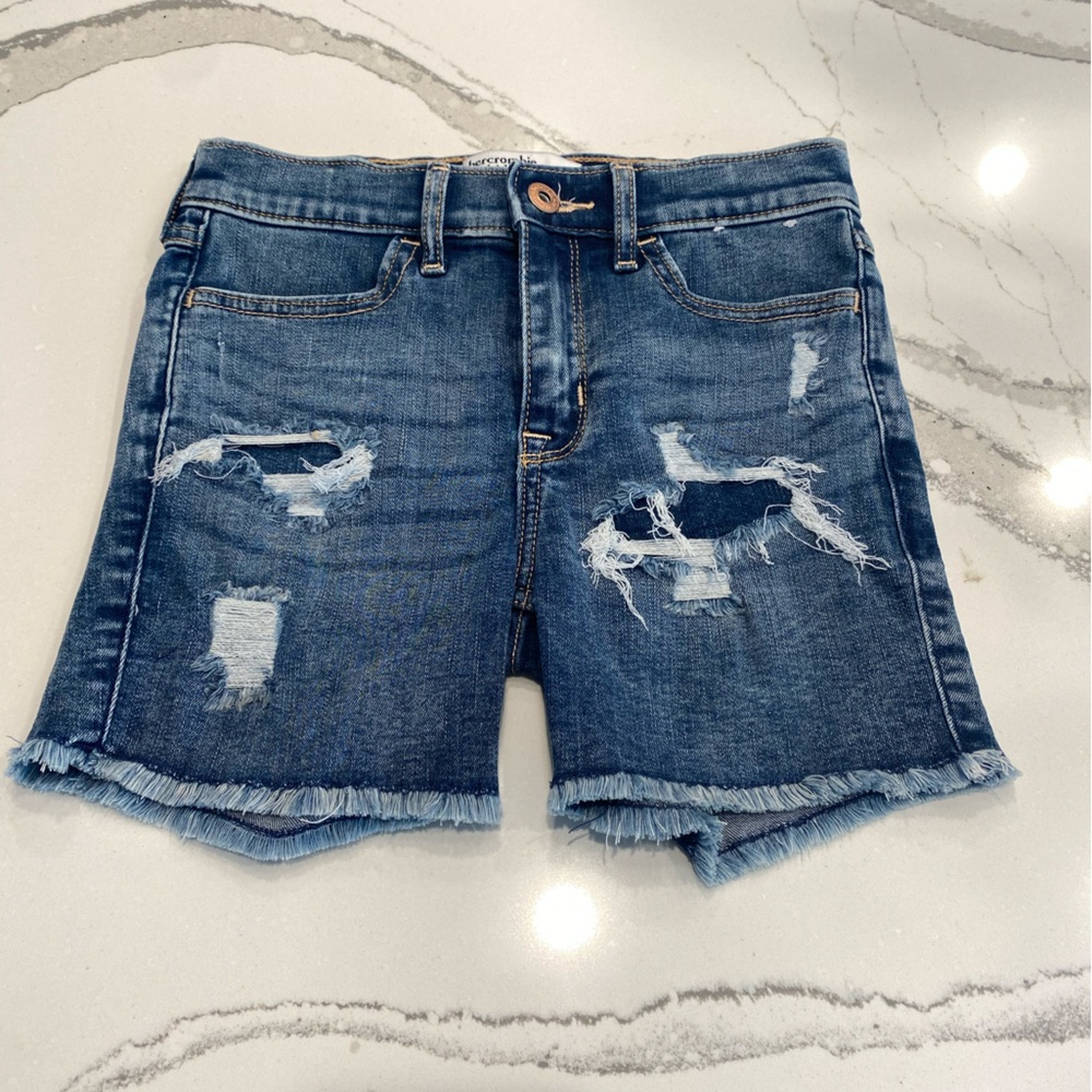 Abercrombie Kids High-Rise Bike Short Size 9/10 Dark Destroyed